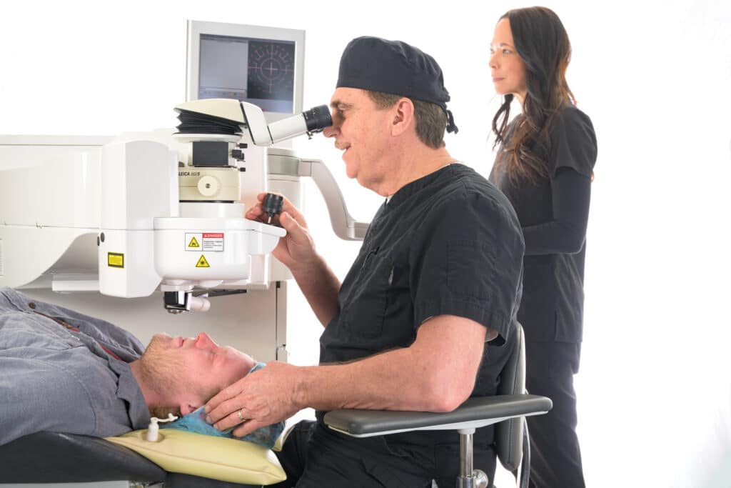 Copy of Surgery wb 2 Advanced iFS Femtosecond Laser